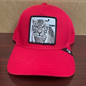 Goorin Bros Brothers White Tiger The Farm Trucker Hat Cap Red Mesh SnapBack